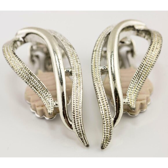 Vintage Sarah Coventry Textured Swirl Leaf Silver Tone Clip On Earrings - Picture 1 of 4